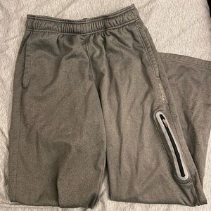 gray reebok wide leg sweats/pants